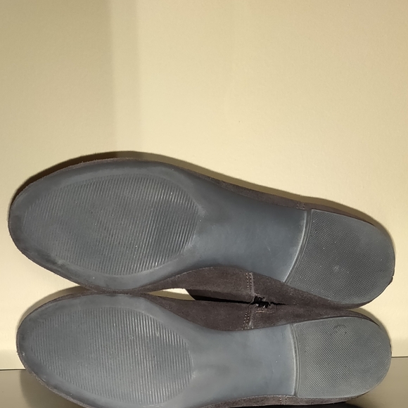 Ladies brown suede below the knee boots - Picture 3 of 6